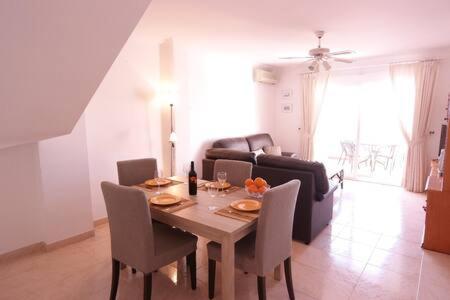 Amplio Apartamento Con Piscina Cerca De La Playa Nerja Ngoại thất bức ảnh