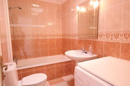 Amplio Apartamento Con Piscina Cerca De La Playa Nerja Ngoại thất bức ảnh